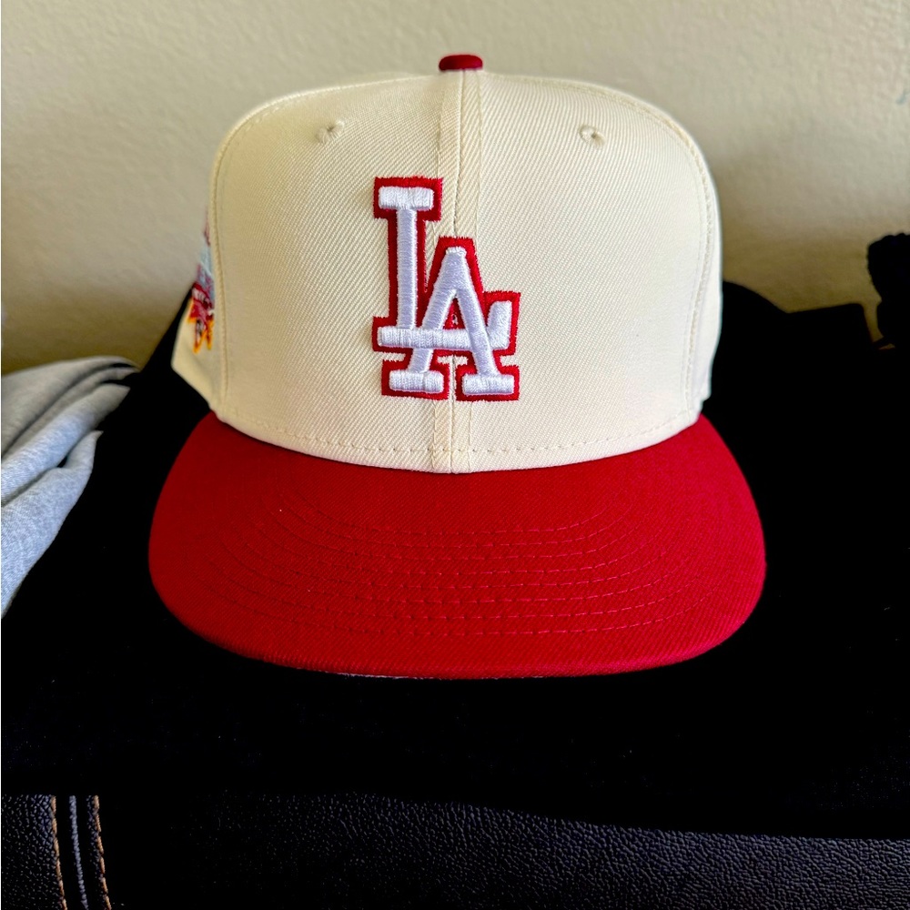 59Fifty LA Dodgers Fitted Baseball Cap.
